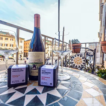 Piazza Navona Balcony Experience *