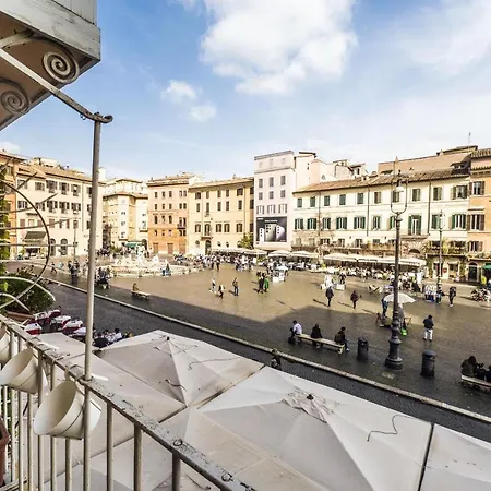 Piazza Navona Balcony Experience Апартаменты *